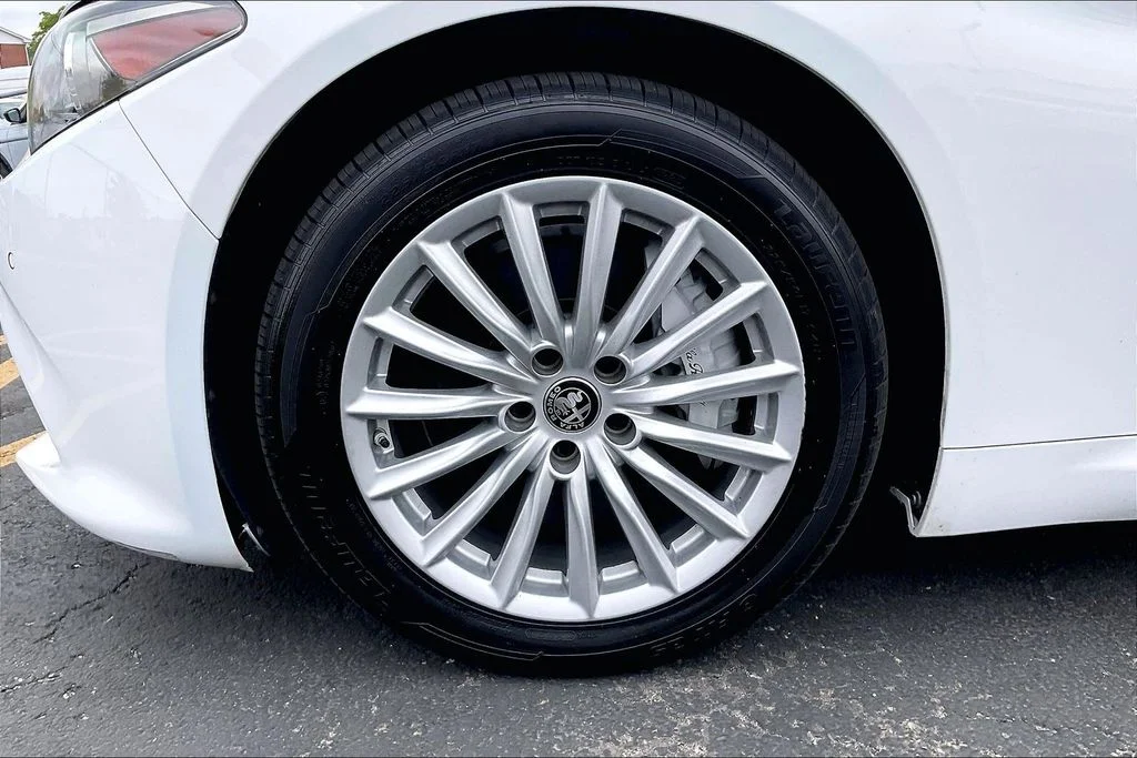 Used 2022 White Alfa Romeo Sprint image 8