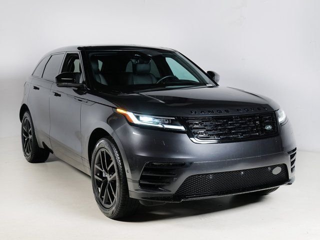 Certified Used 2025 Carpathian Gray Premium Metallic Land Rover Dynamic SE image 10