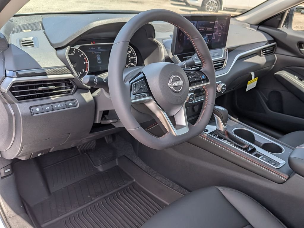 New 2026 Gray Nissan 2.5 SR image 34