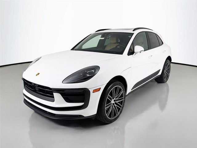 2026 Porsche Macan 
