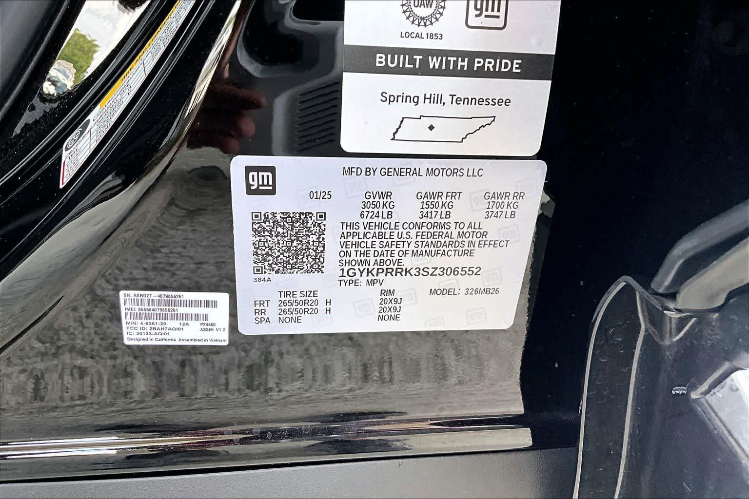 Used 2025 Stellar Black Metallic Cadillac Luxury image 32