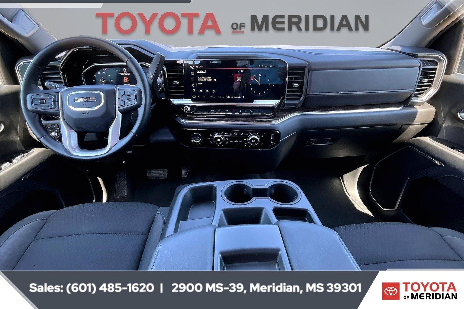Used 2024 Sterling Metallic GMC Elevation image 12