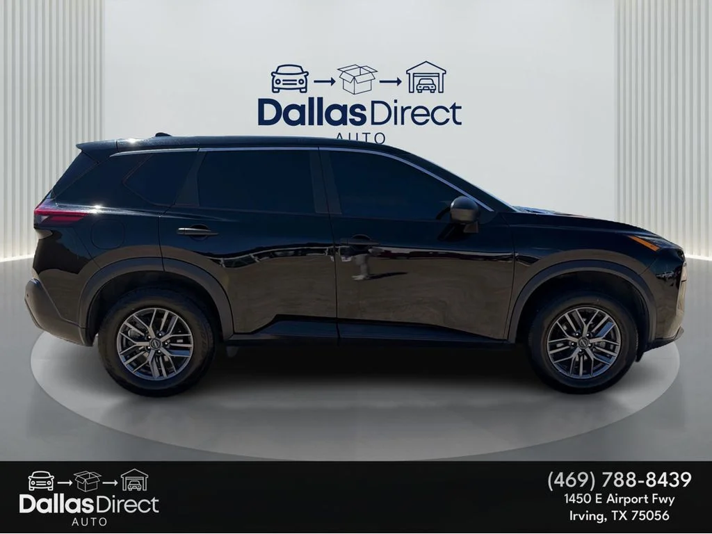 Used 2023 Super Black Nissan S image 5