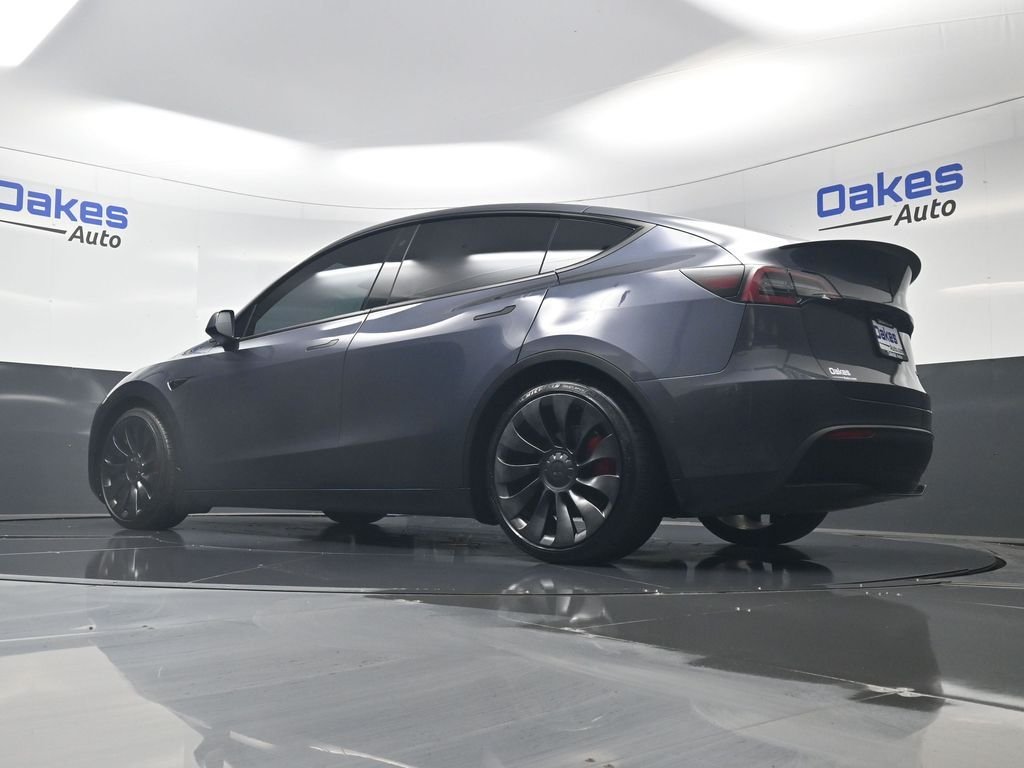 Used 2022 Midnight Silver Metallic Tesla Performance image 38