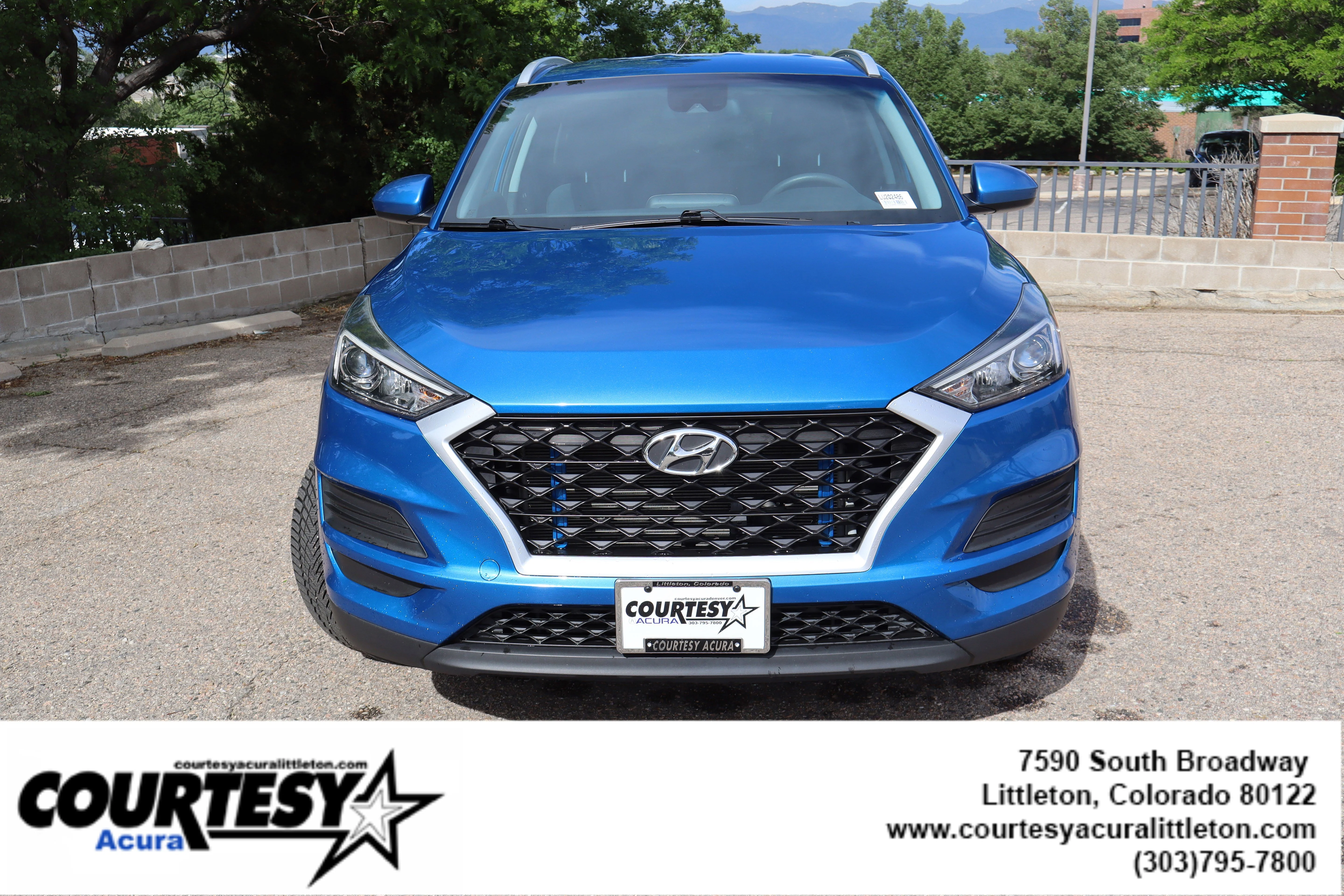 Used 2020 Aqua Blue Hyundai Value image 2
