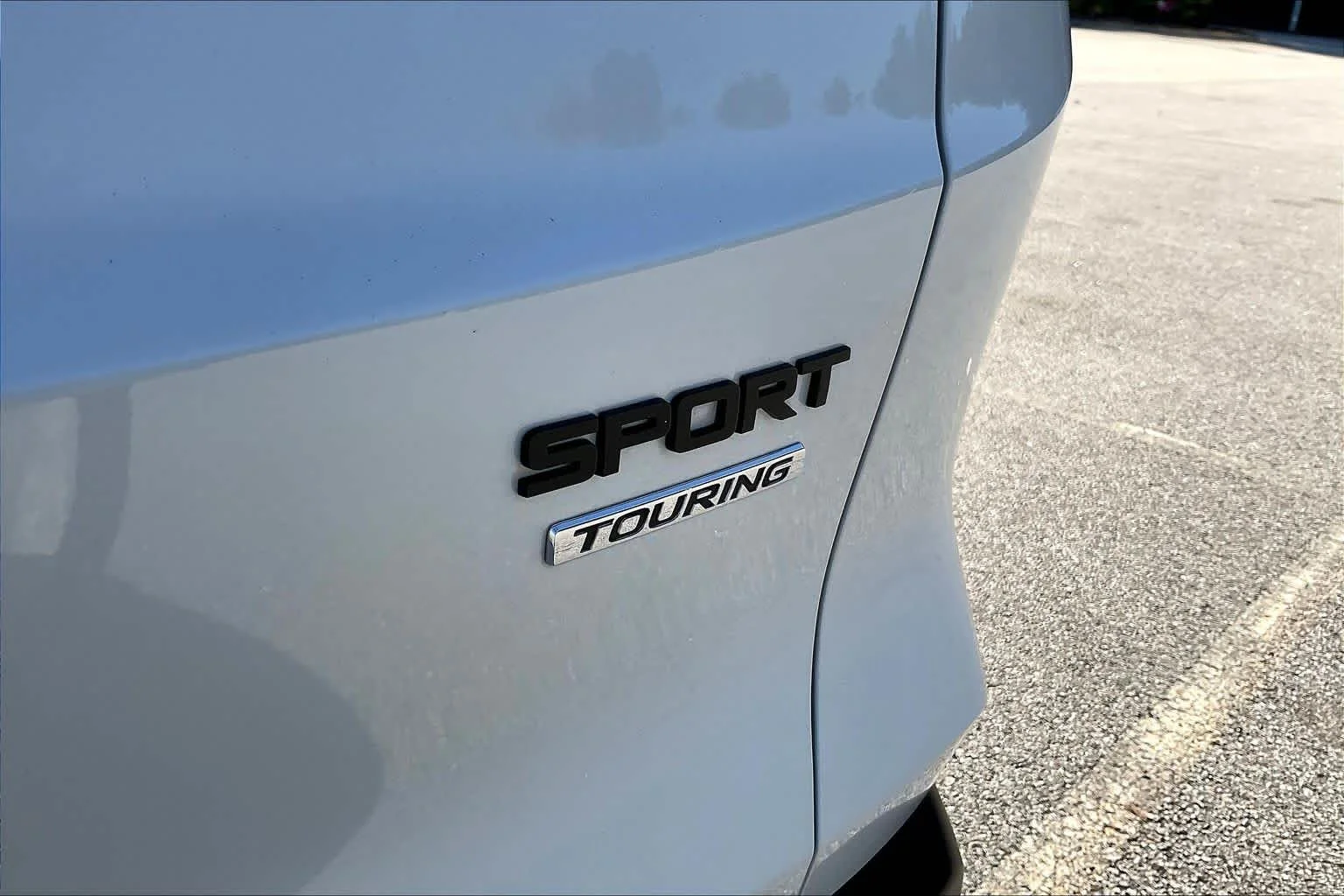 Used 2024 Platinum White Pearl Honda Sport Touring image 10