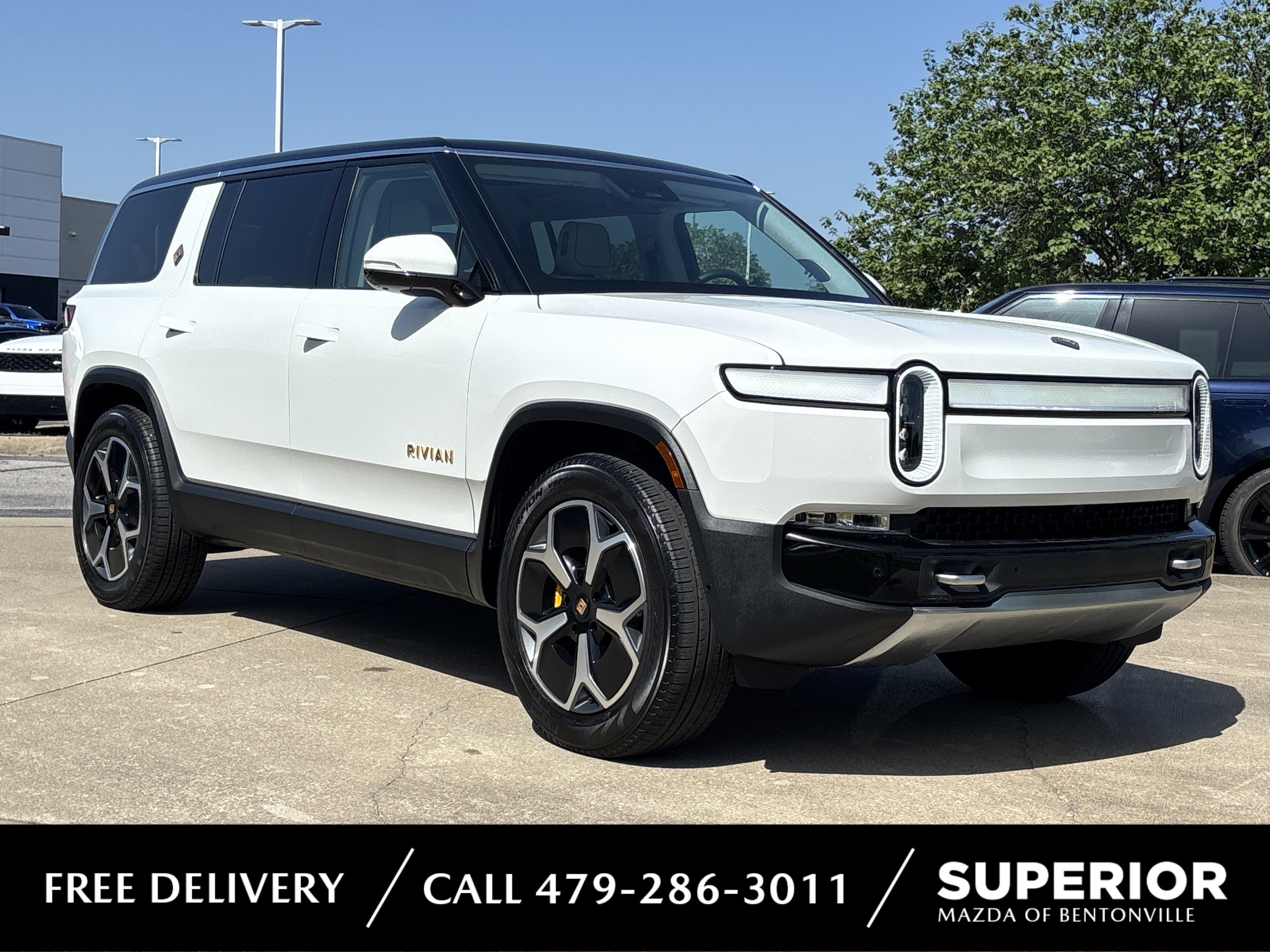 2023 Rivian R1S