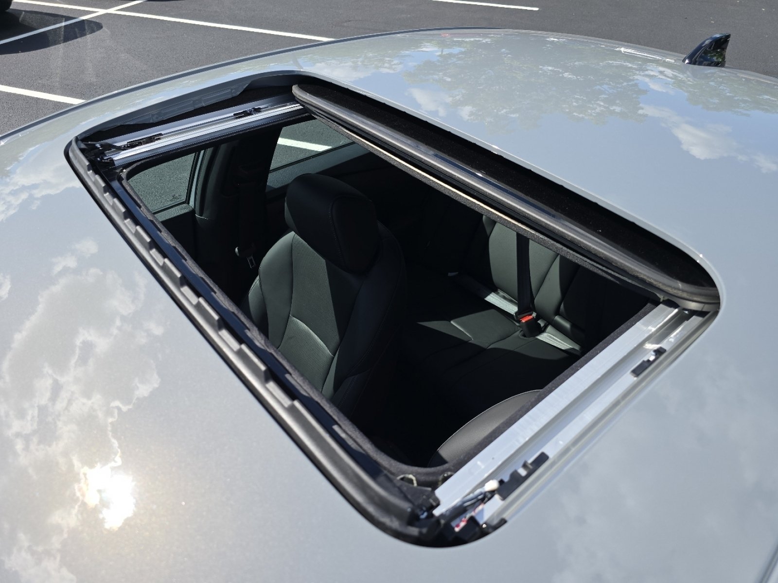 New 2026 Urban Gray Pearl Honda Sport-L image 3