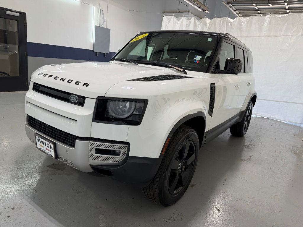 2023 Land Rover Defender SE - Photo 35