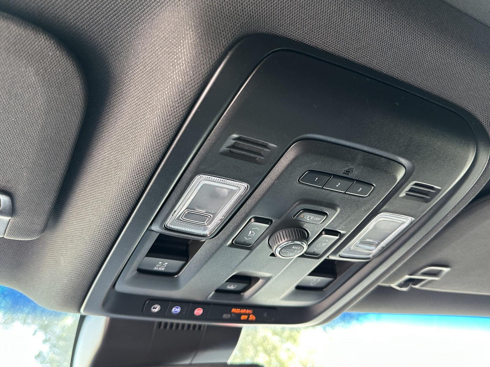 2023 GMC Yukon SLT - Photo 36