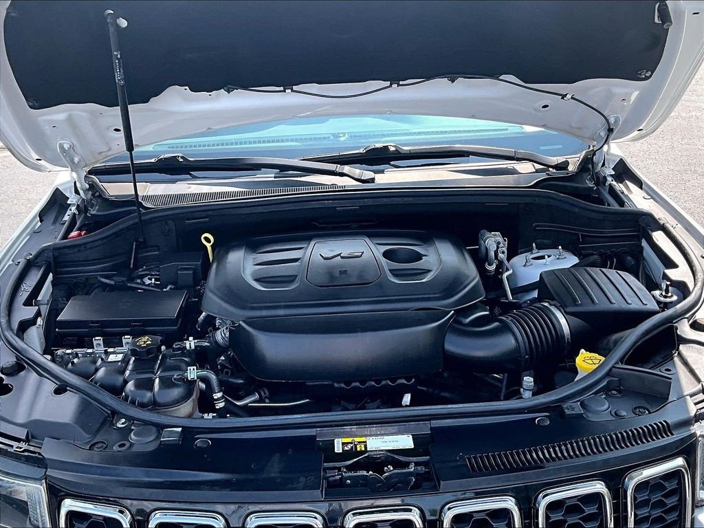 Used 2020 White Jeep Limited image 30