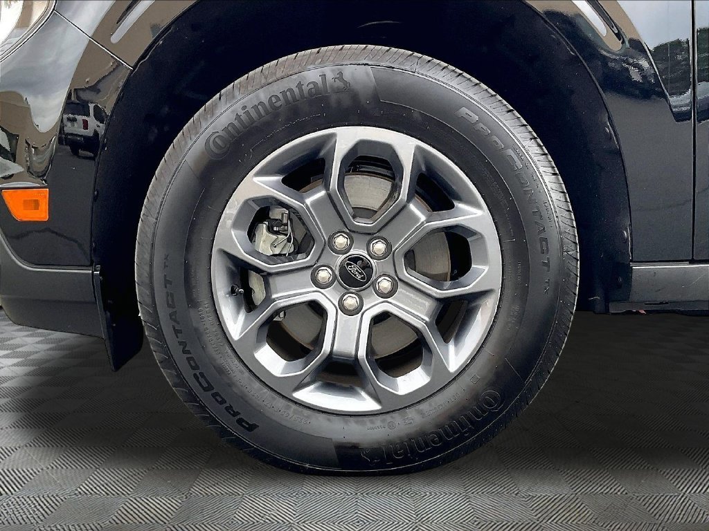 Used 2026 Shadow Black Ford XLT image 7
