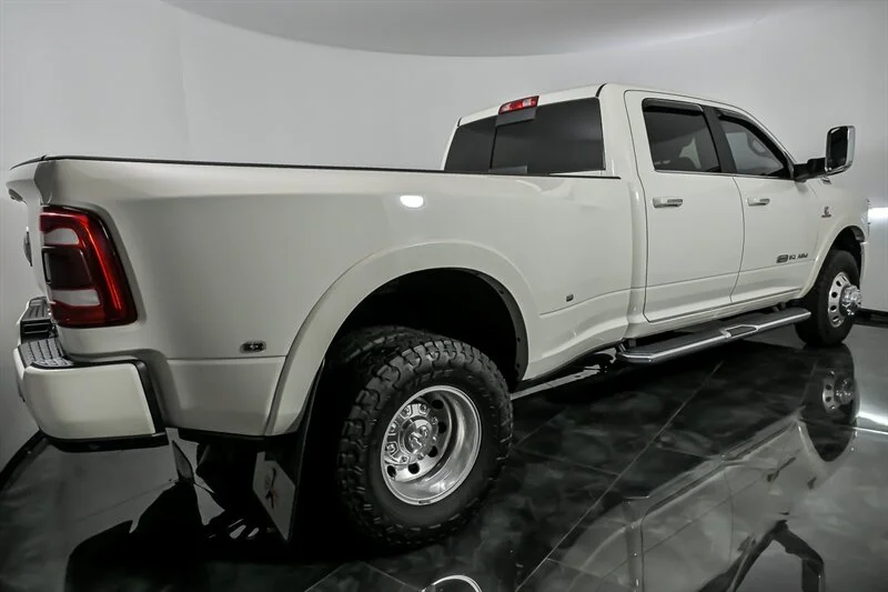 2022 RAM Ram 3500 Pickup Longhorn - Photo 9