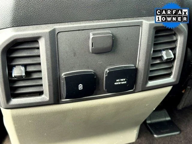 Used 2020 Black Ford XLT image 18