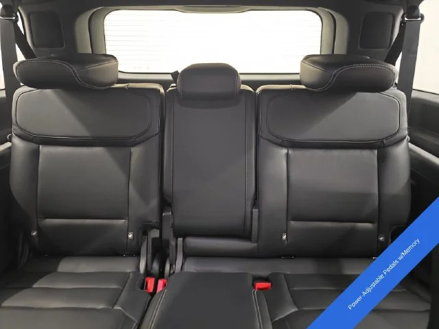 New 2027 Dark Matter Gray Metallic Ford MAX Platinum image 27