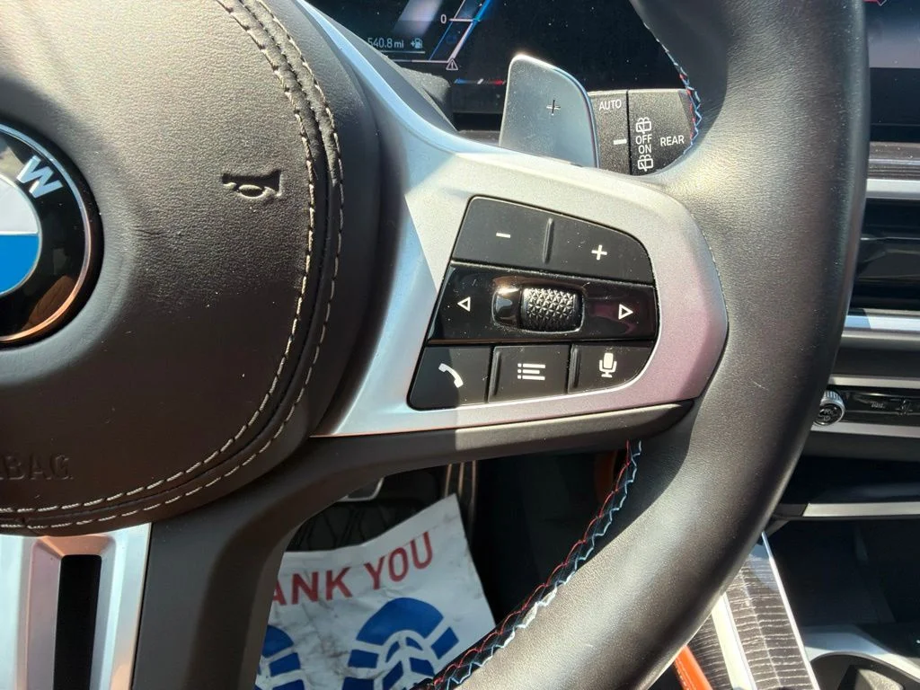 Used 2023 Black BMW M60i image 21