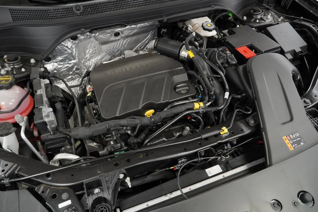 New 2026 Mosaic Black Metallic Chevrolet LT image 38