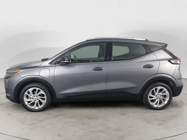 Used 2023 GRAY GHOST METALLIC Chevrolet LT image 8