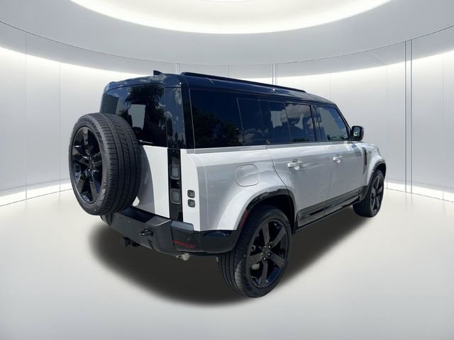 New 2026 Borasco Grey Land Rover X-Dynamic SE image 5