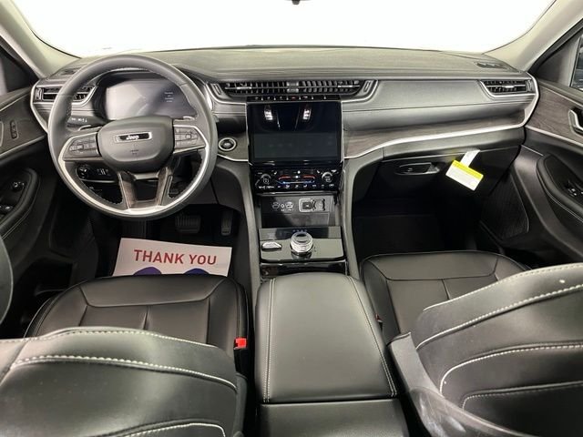 Used 2023 Gray Jeep Limited image 41