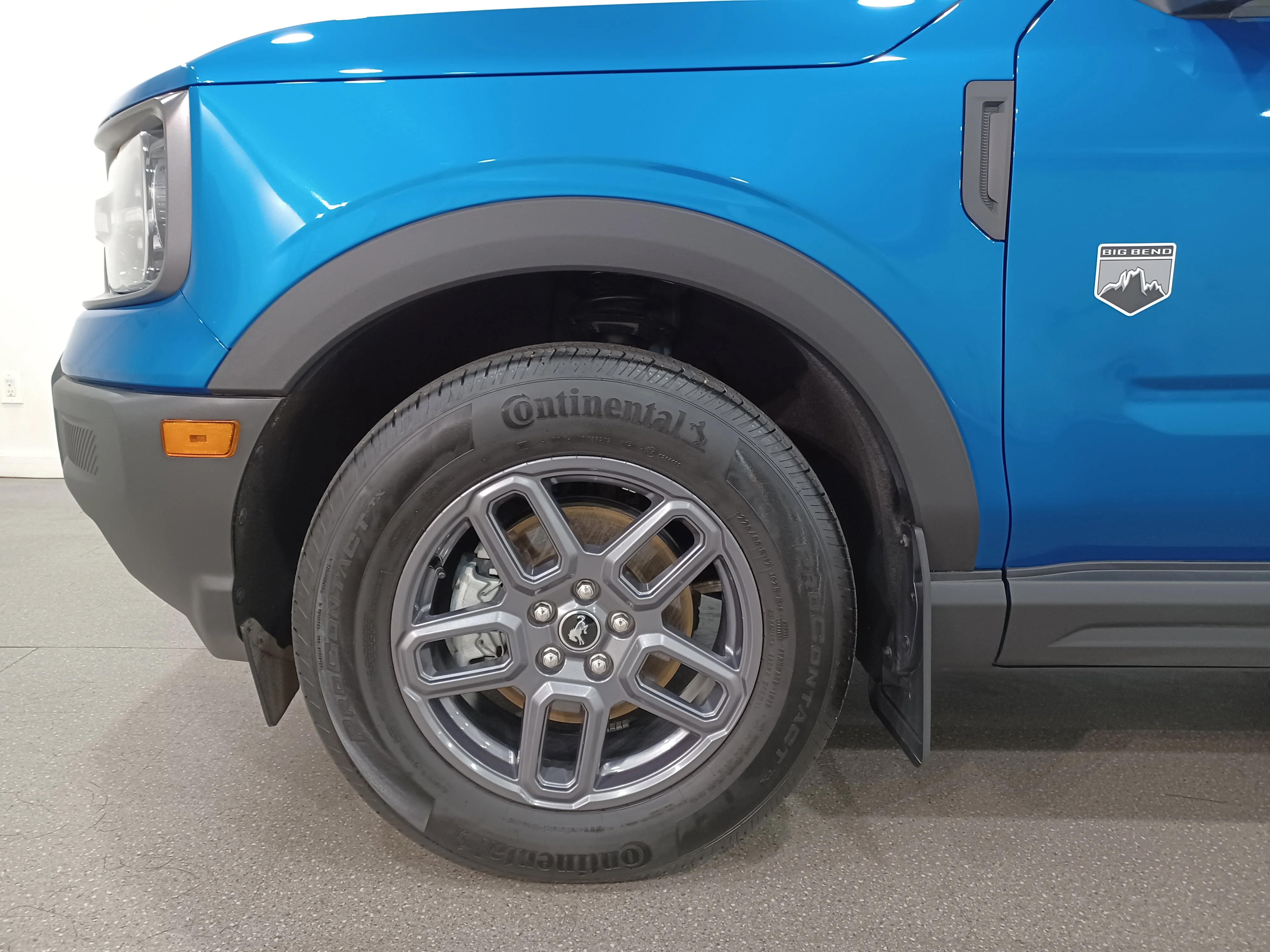 Certified Used 2025 Velocity Blue Metallic Ford Big Bend 4x4*Adaptive Cruise | Remote Start | Htd Seats | Park Assist | Apple CarPlay | Lane Keeping image 18
