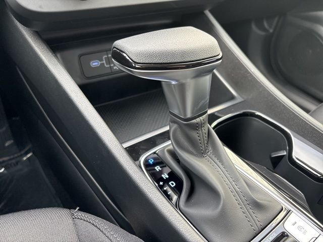 New 2026 Hampton Gray Hyundai SE image 28