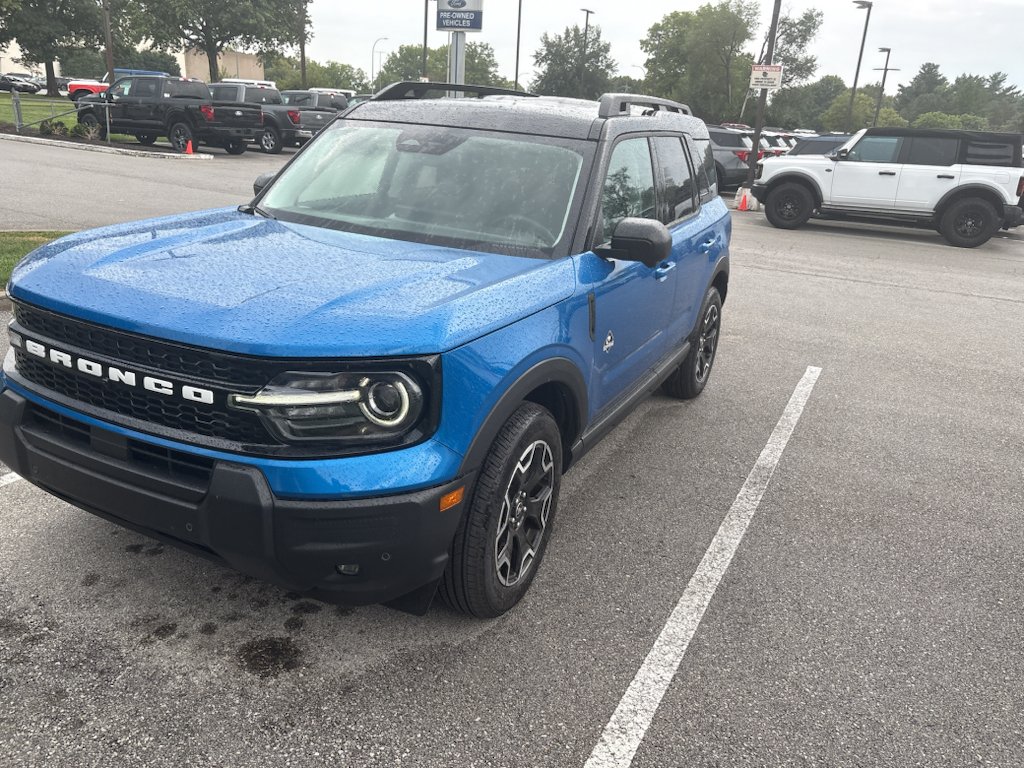 Used 2025 Velocity Blue Metallic Ford Outer Banks image 2
