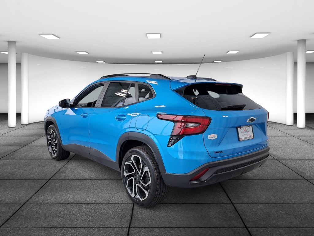 2026 Chevrolet Trax RS - Photo 6