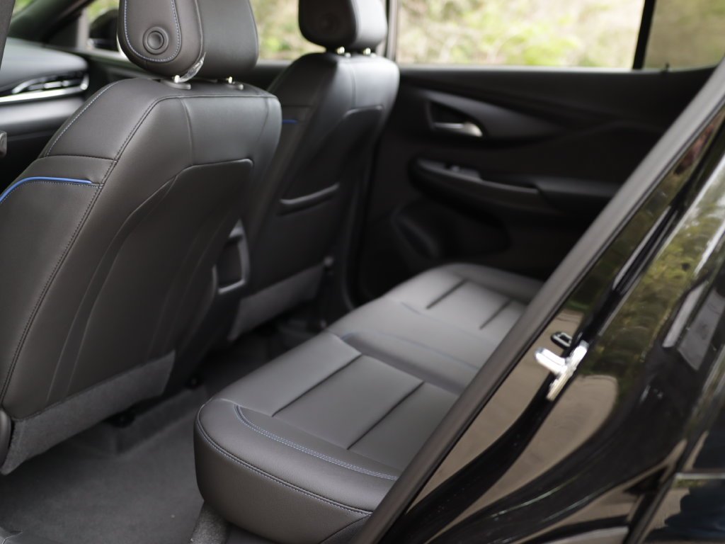 2026 Buick Envista Sport Touring - Photo 25