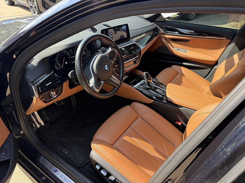 Used 2018 BLACK BMW M550i xDrive image 5