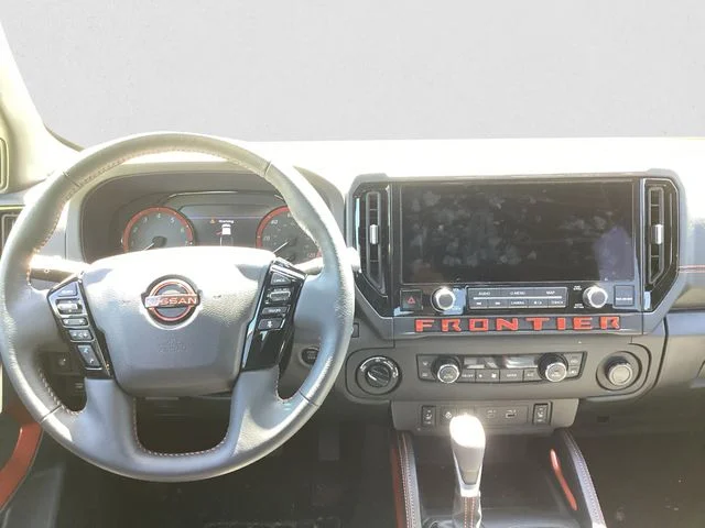 Used 2026 Citrus Strike Nissan PRO-4X image 9