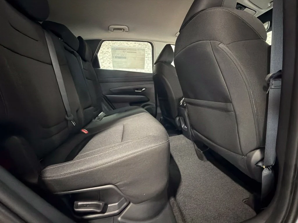 New 2026 Shimmering Silver Hyundai SEL image 13