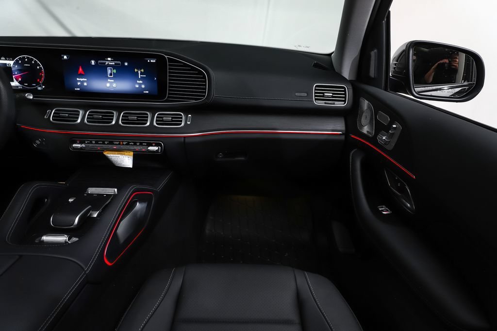 New 2026 Obsidian Black Metallic Mercedes-Benz GLS 450 image 40