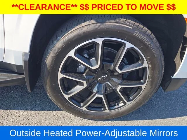 Used 2024 White Chevrolet RST image 35