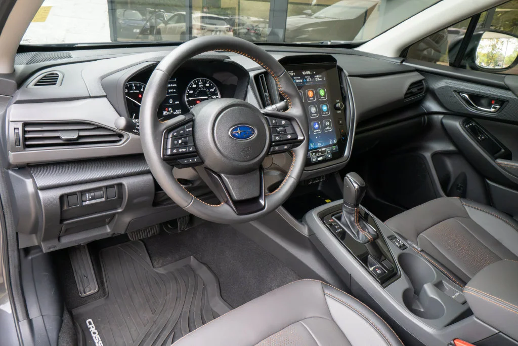 Used 2025 Gray Subaru Limited image 9