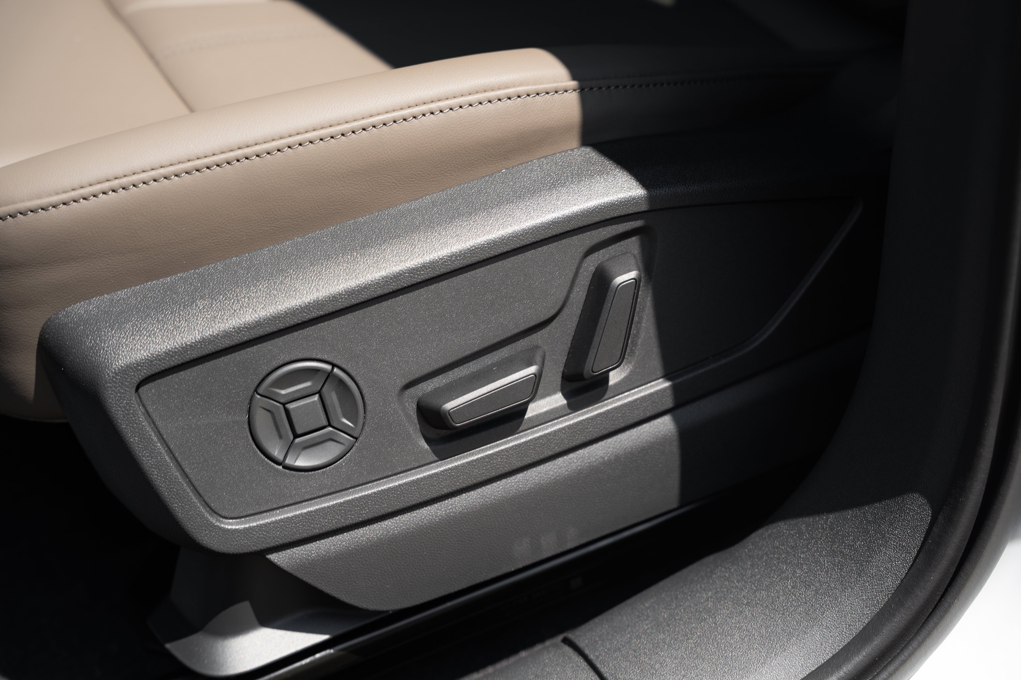 New 2026 Glacier Audi Premium Plus image 23