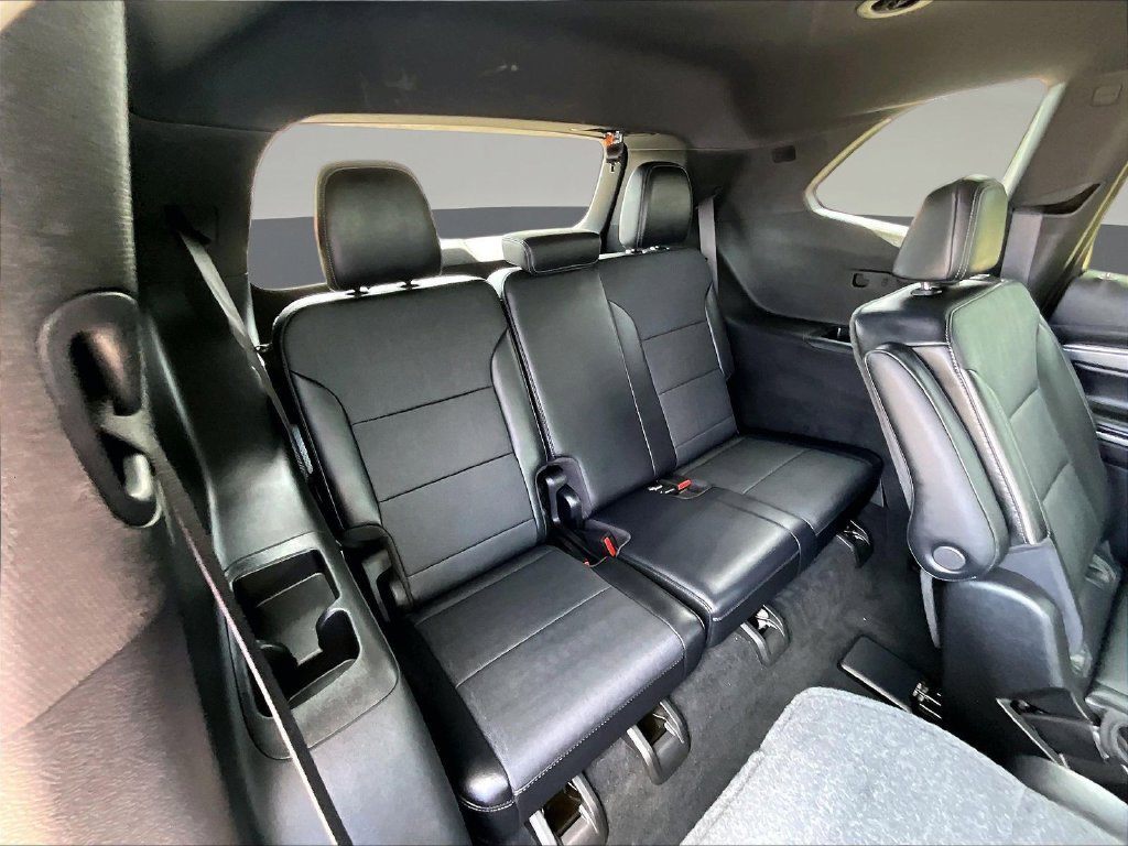 Used 2026 White Buick Preferred image 29