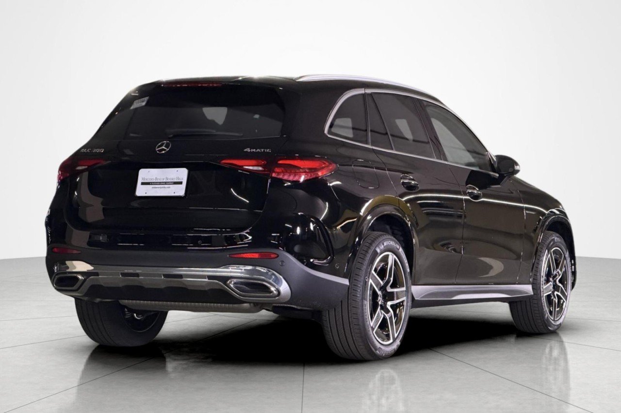 New 2026 Black Mercedes-Benz GLC 300 4MATIC® SUV image 5