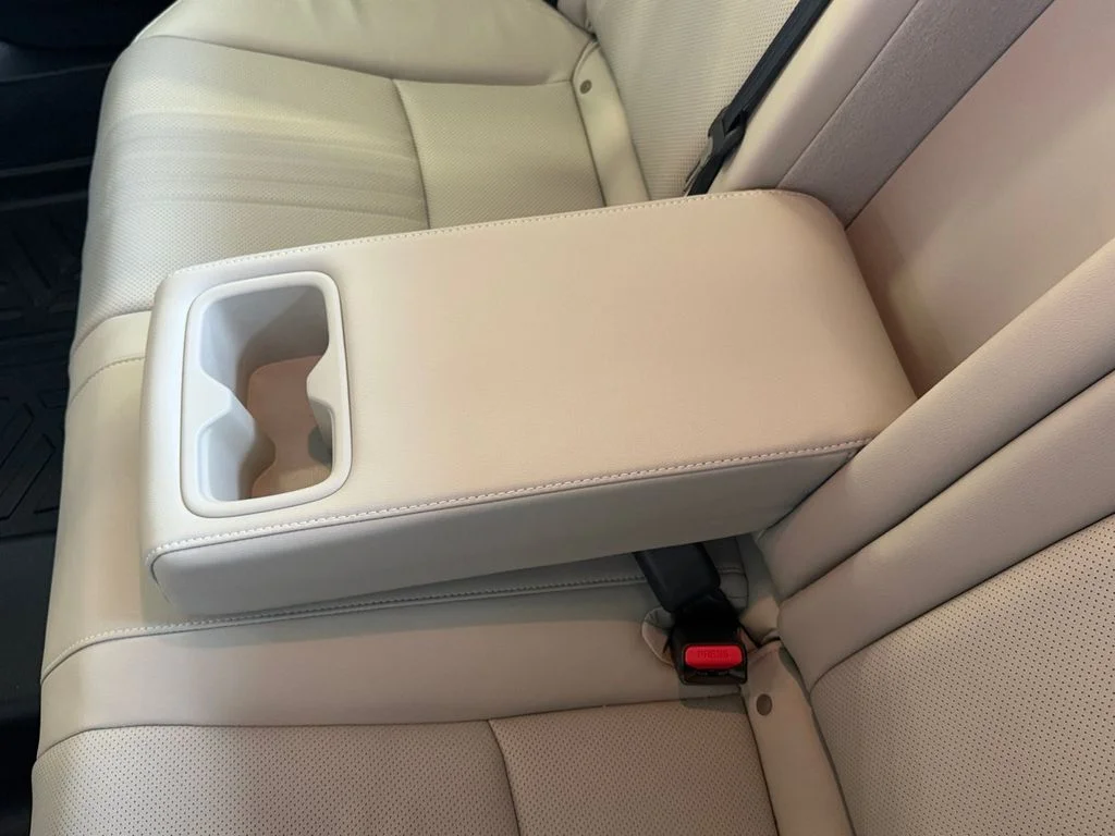 Used 2022 White Honda Touring image 28