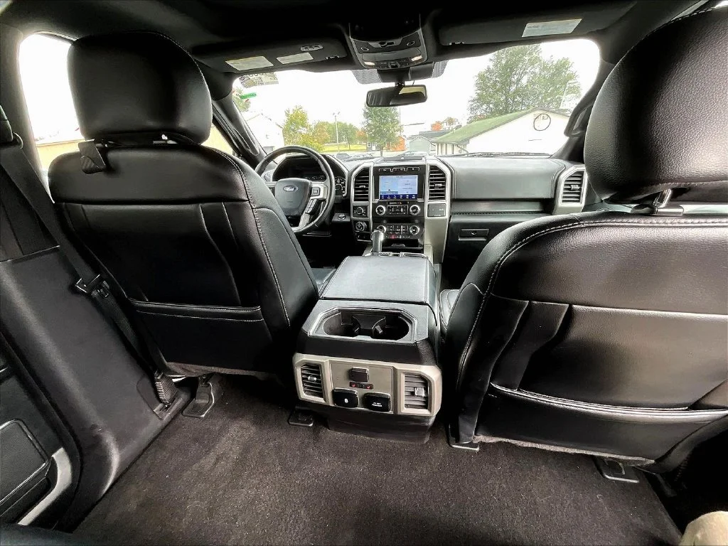 Used 2019 White Ford Lariat image 14
