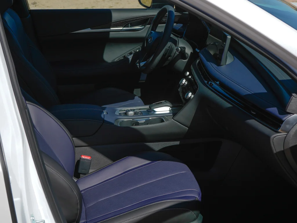 Certified Used 2026 Radiant White INFINITI SPORT image 17