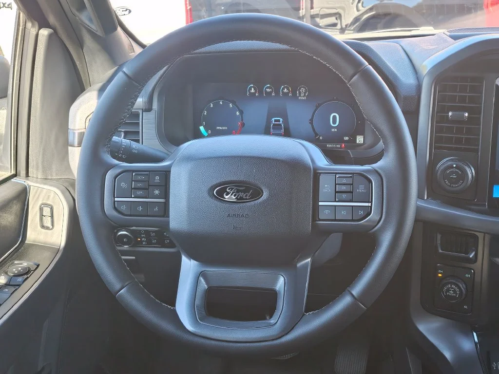 New 2026 Gray Ford XLT image 8