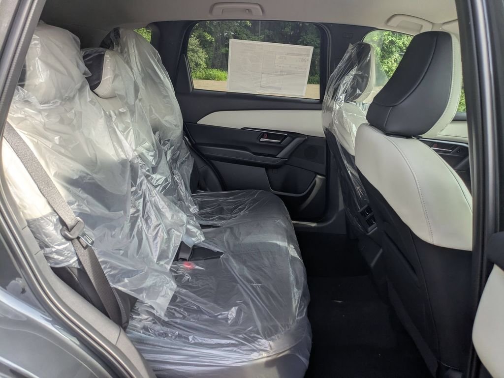 New 2026 Machine Gray Metallic Mazda 2.5 S Preferred AWD image 27