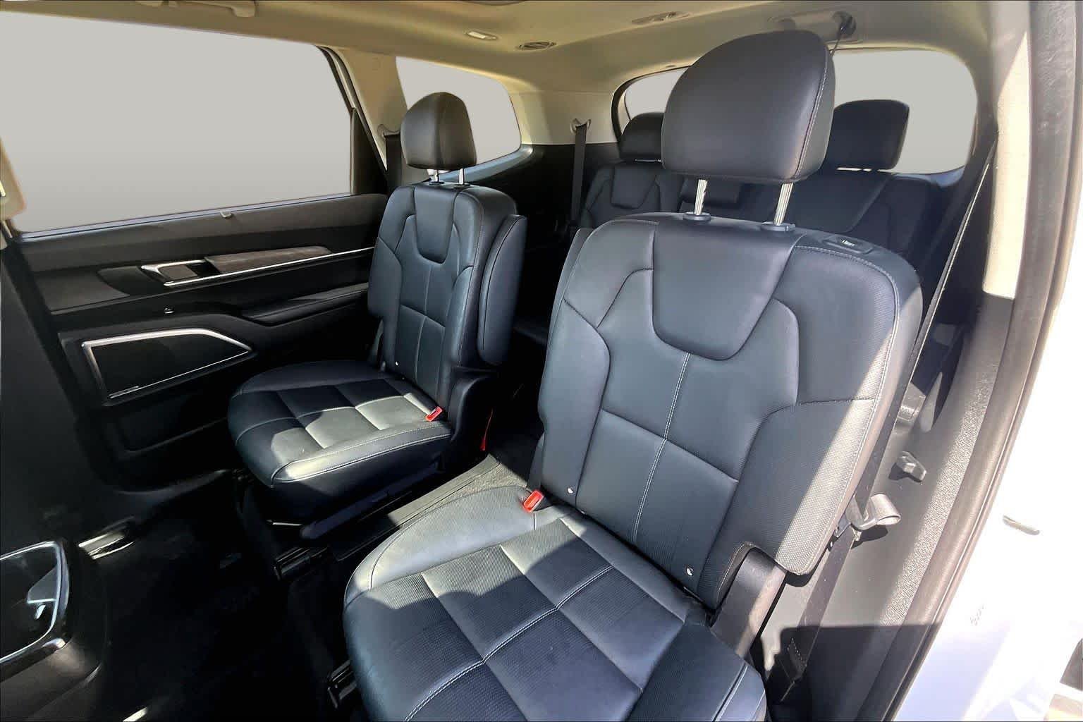 Used 2022 GLAC WHITE Kia SX image 18