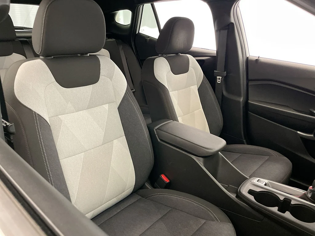 Used 2024 Summit White Chevrolet RS image 25