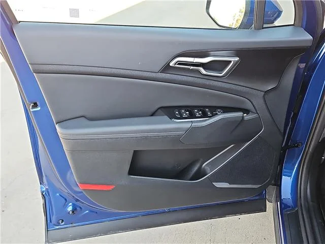 Used 2025 Sapphire Blue KIA EX Front-Wheel Drive image 13