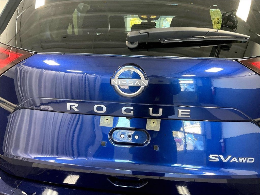 Used 2024 Blue Nissan SV image 29
