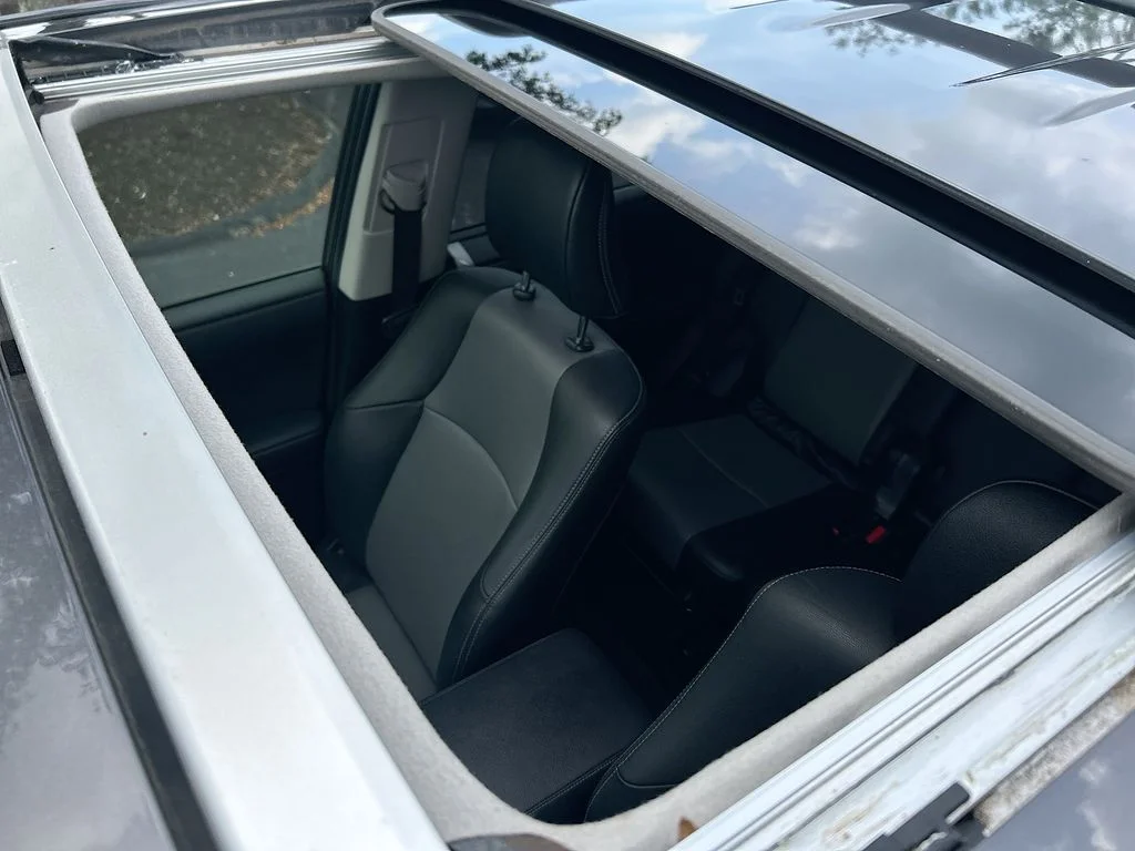 Used 2021 Magnetic Gray Metallic Toyota SR5 Premium image 22