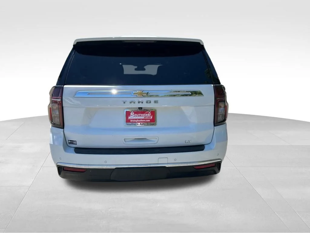 Used 2023 Summit White Chevrolet LT image 5