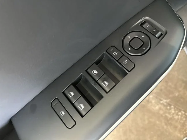 New 2026 Aurora Black Pearl Kia GT-Line image 17